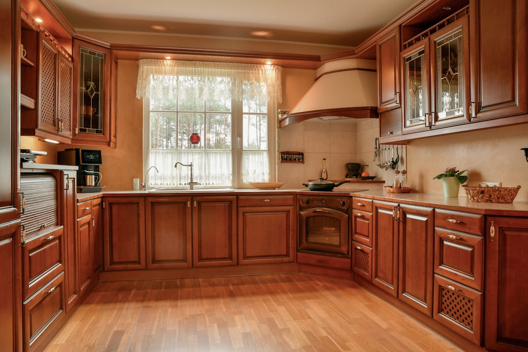 Framed and frameless cabinet construction compared